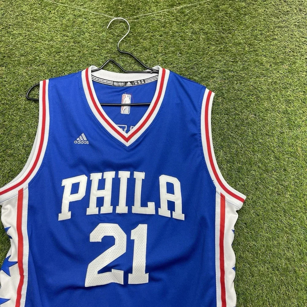 Philadelphia 76er's adidas Jersey Mens Medium #21 Joel Embiid Blue Embroidered